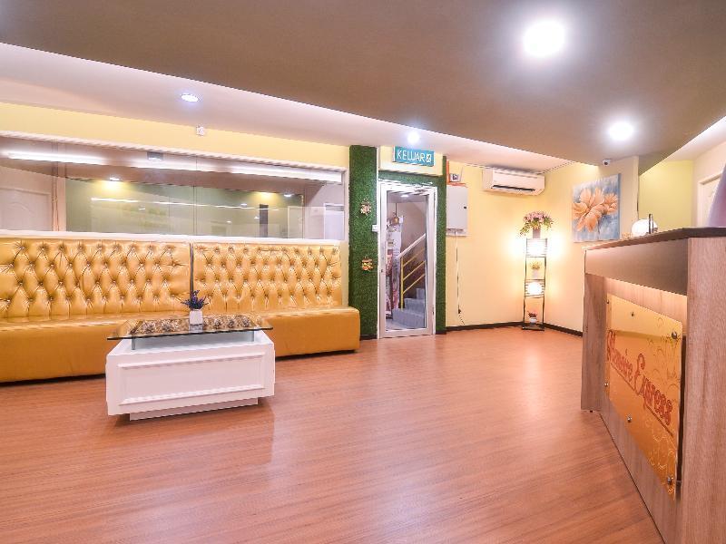 Oyo 1119 Memoire Express Hotel Кучинг Экстерьер фото